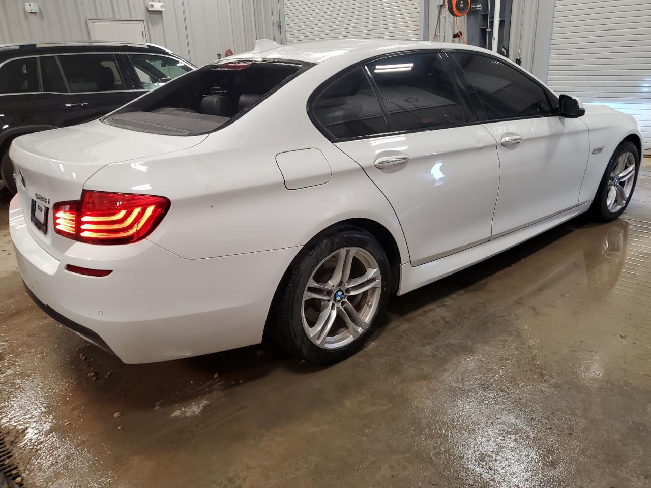 2016 BMW 528 Xi - zdjęcie 3