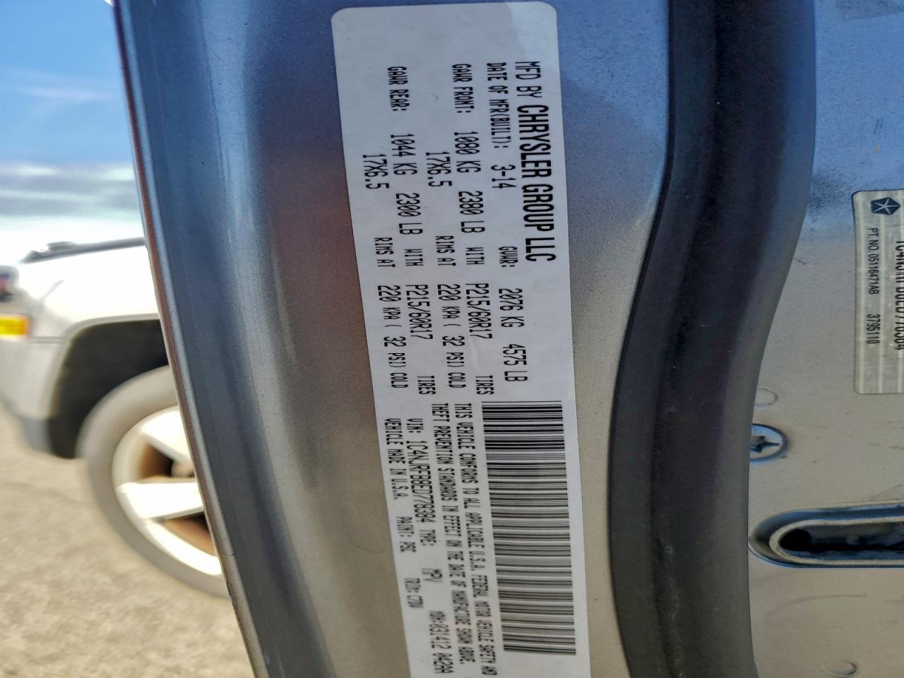 2014 Jeep Liberty (Patriot) - zdjęcie 13