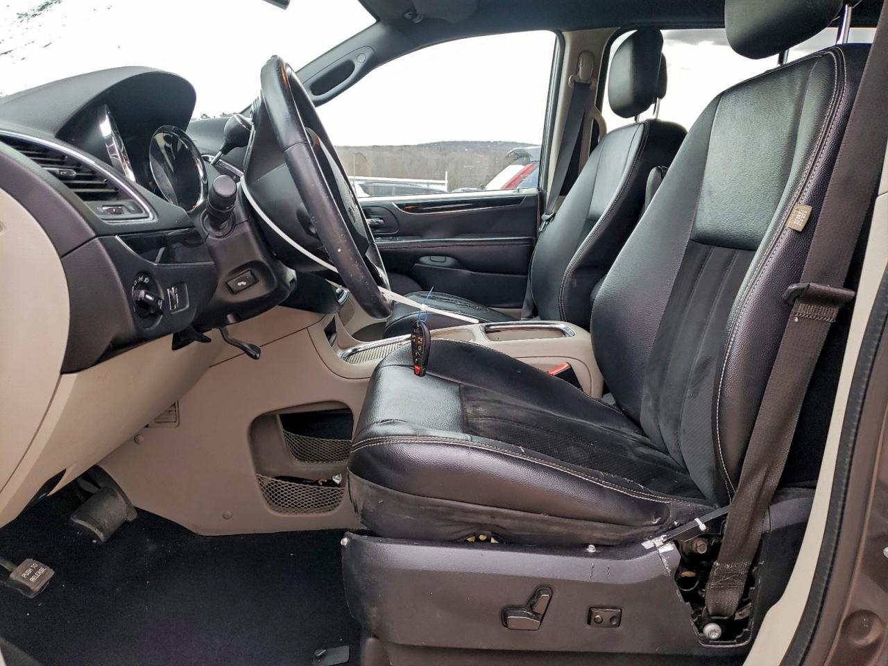 2014 Dodge Grand Caravan Sxt - zdjęcie 7