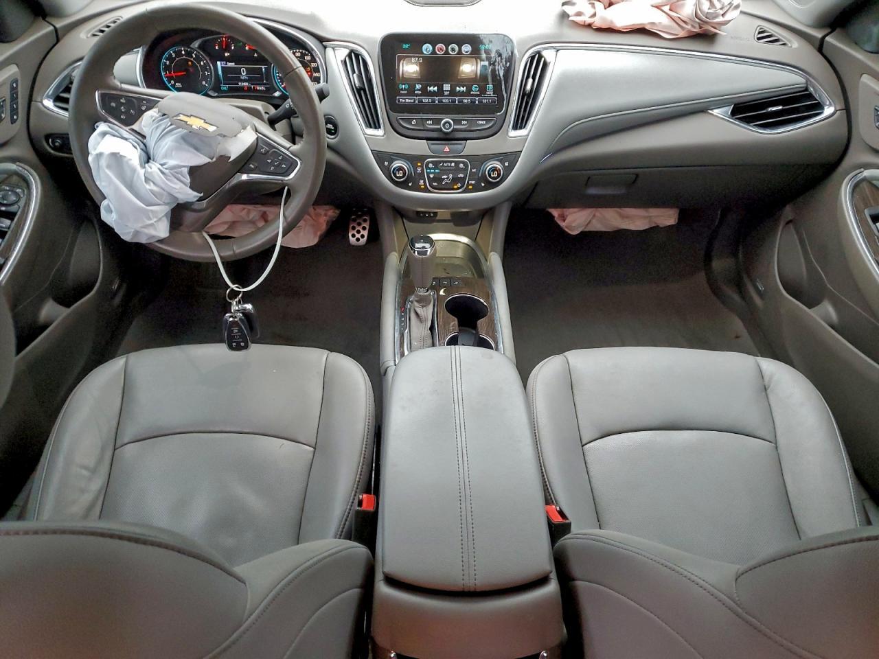 2016 Chevrolet Malibu Premier - zdjęcie 8