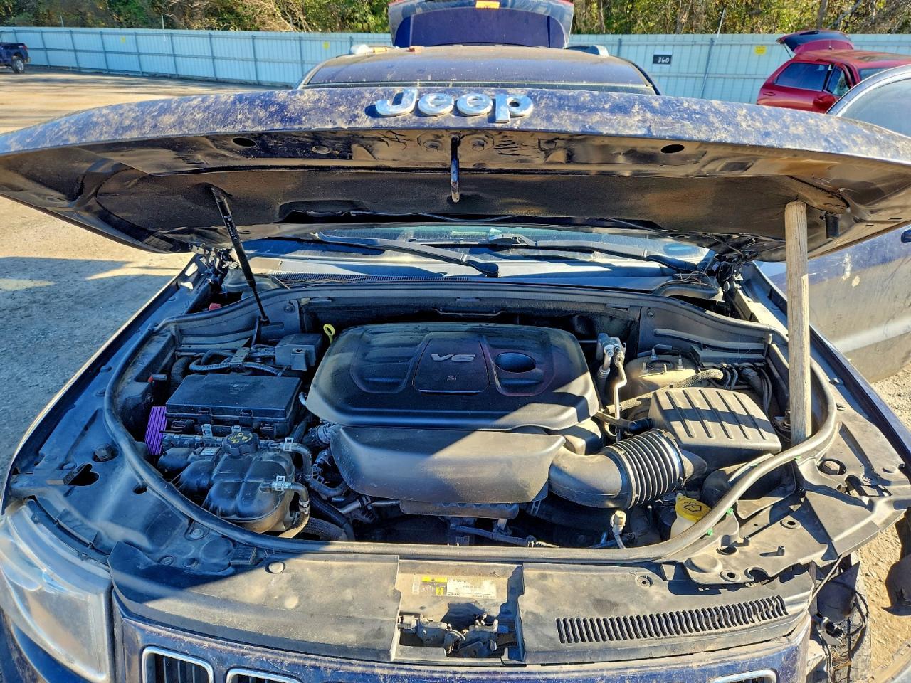 2016 Jeep Grand Cherokee - zdjęcie 12
