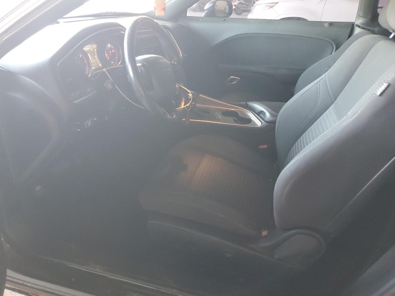 2019 Dodge Challenger Sxt - zdjęcie 7