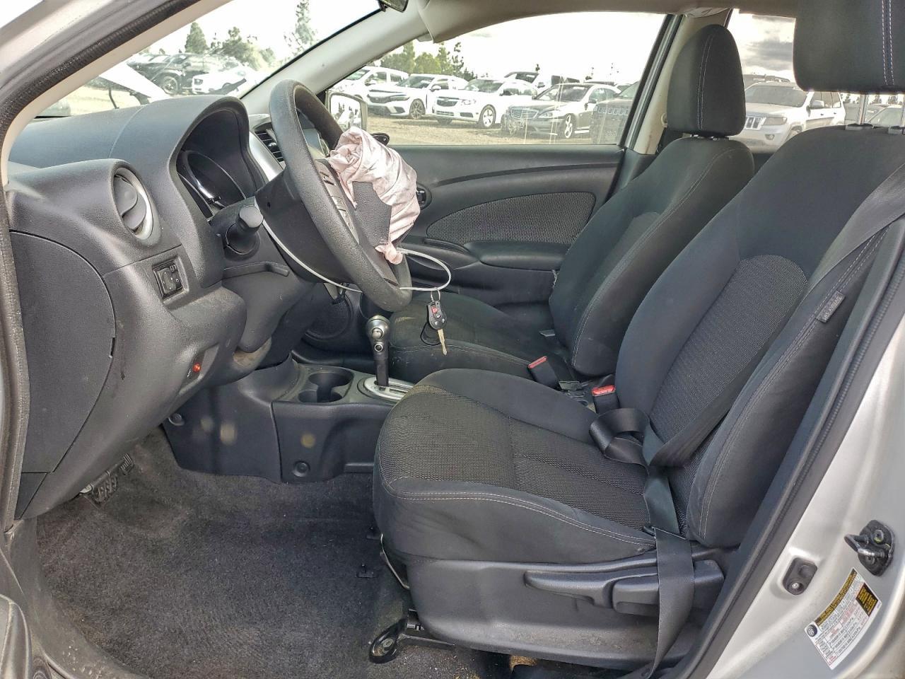 2016 Nissan Versa - zdjęcie 7