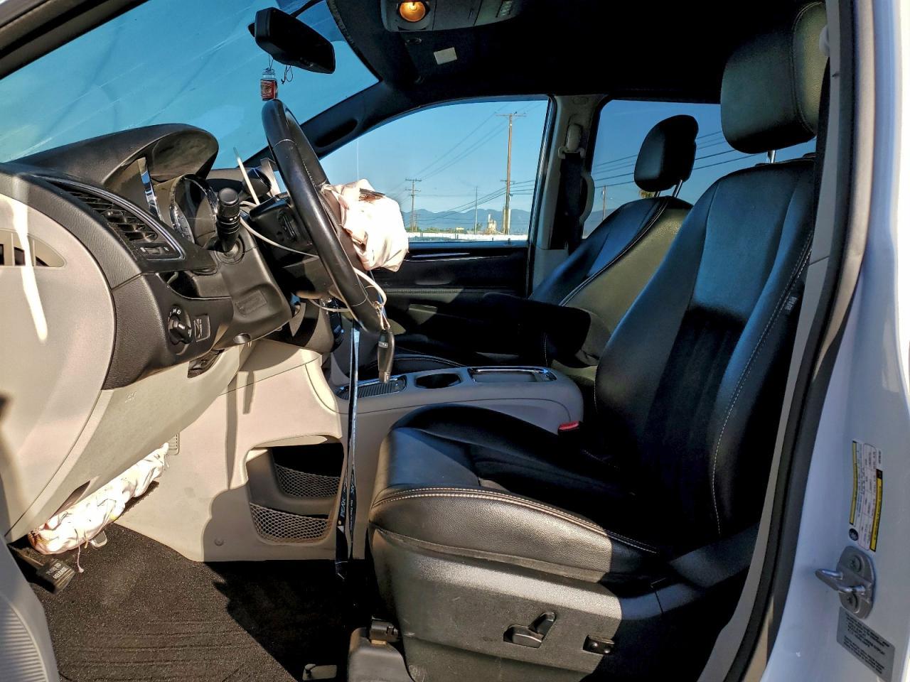 2017 Dodge Caravan - zdjęcie 7