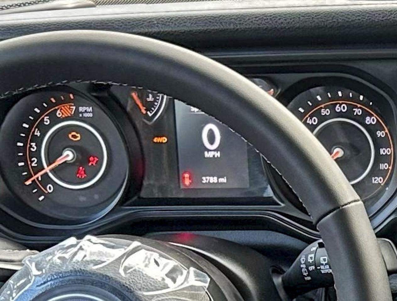 2025 Jeep Wrangler - zdjęcie 9