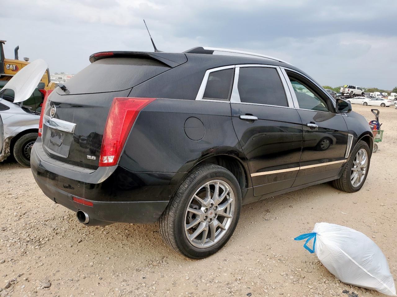 2013 Cadillac SRX - zdjęcie 3