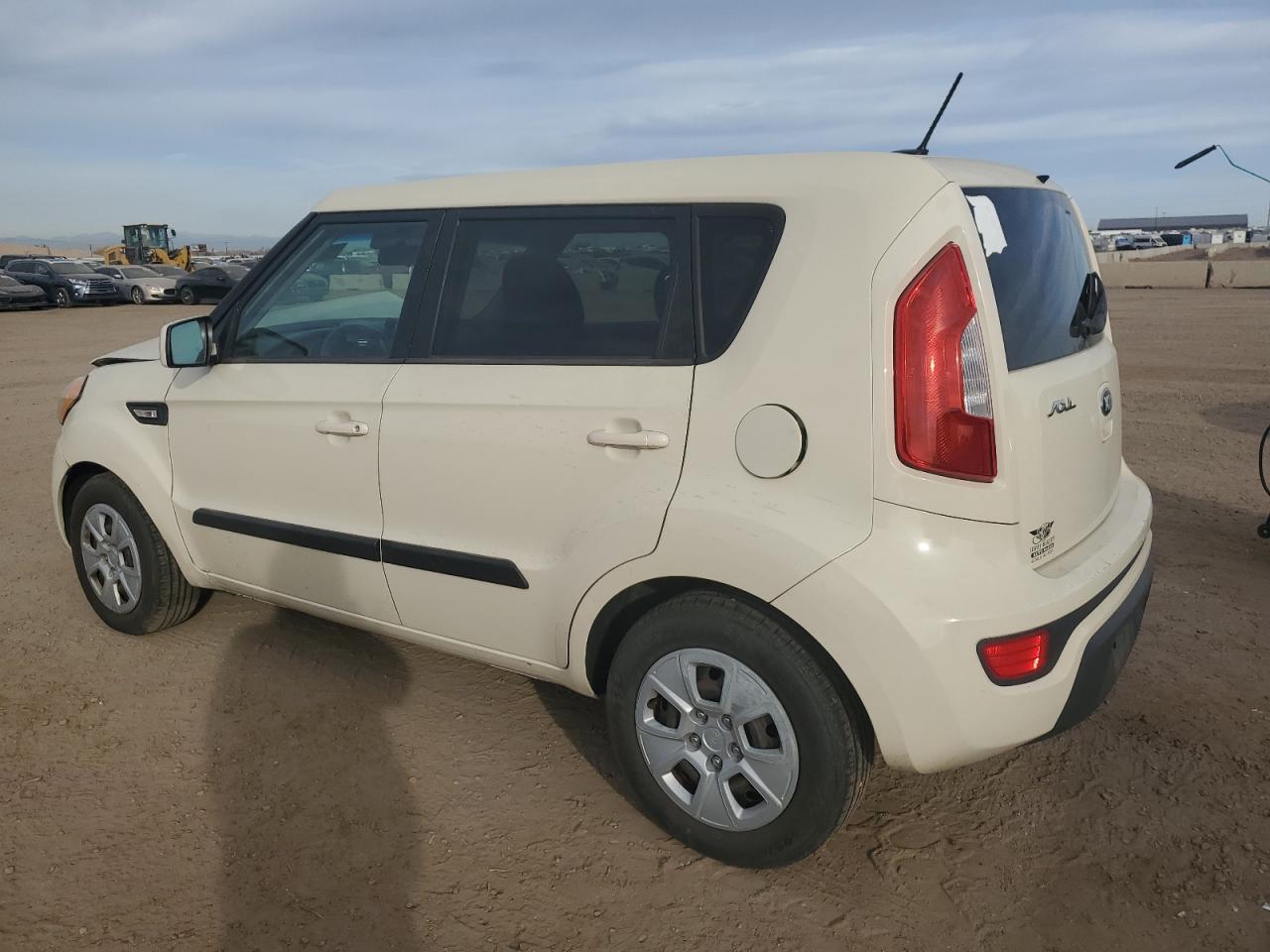 2013 Kia Soul Base - zdjęcie 2