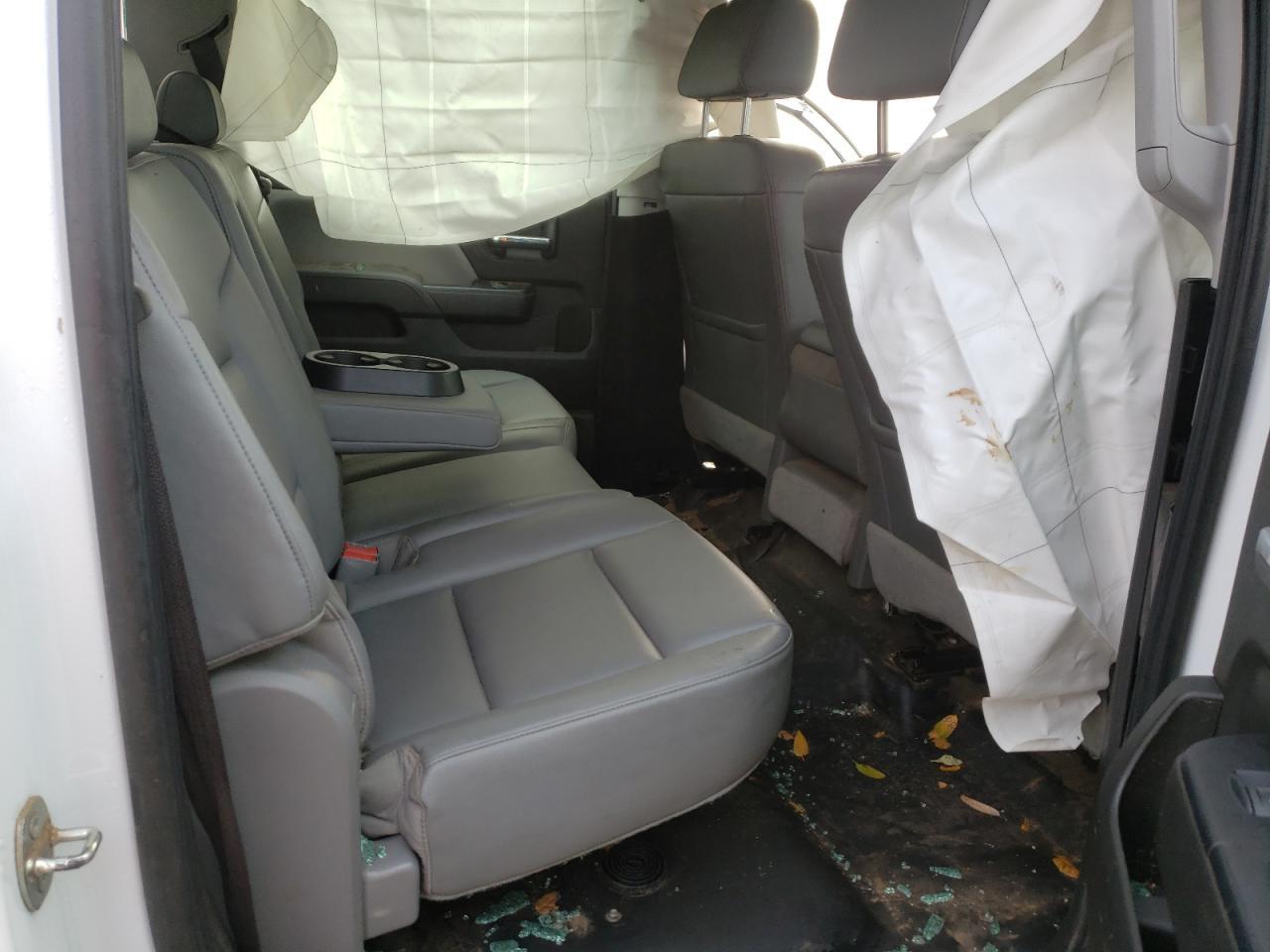 2017 Chevrolet Silverado K1500 - zdjęcie 10