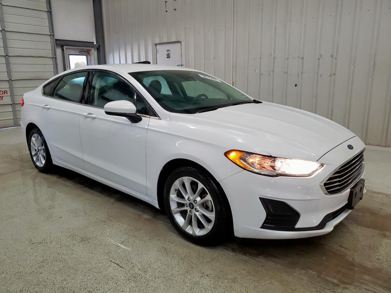 2020 Ford Fusion Se - zdjęcie 4