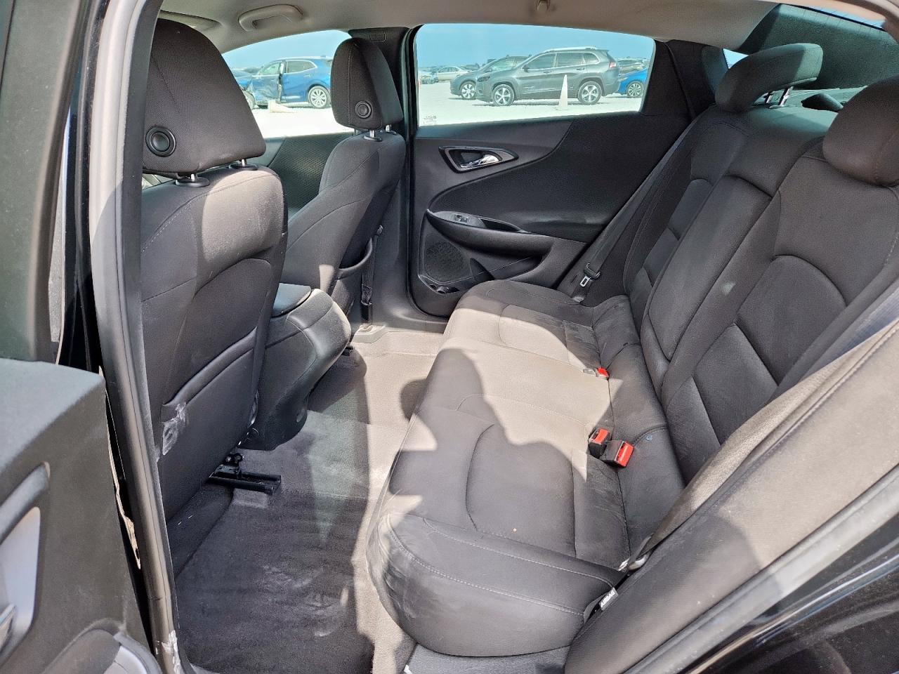 2018 Chevrolet Malibu - zdjęcie 10