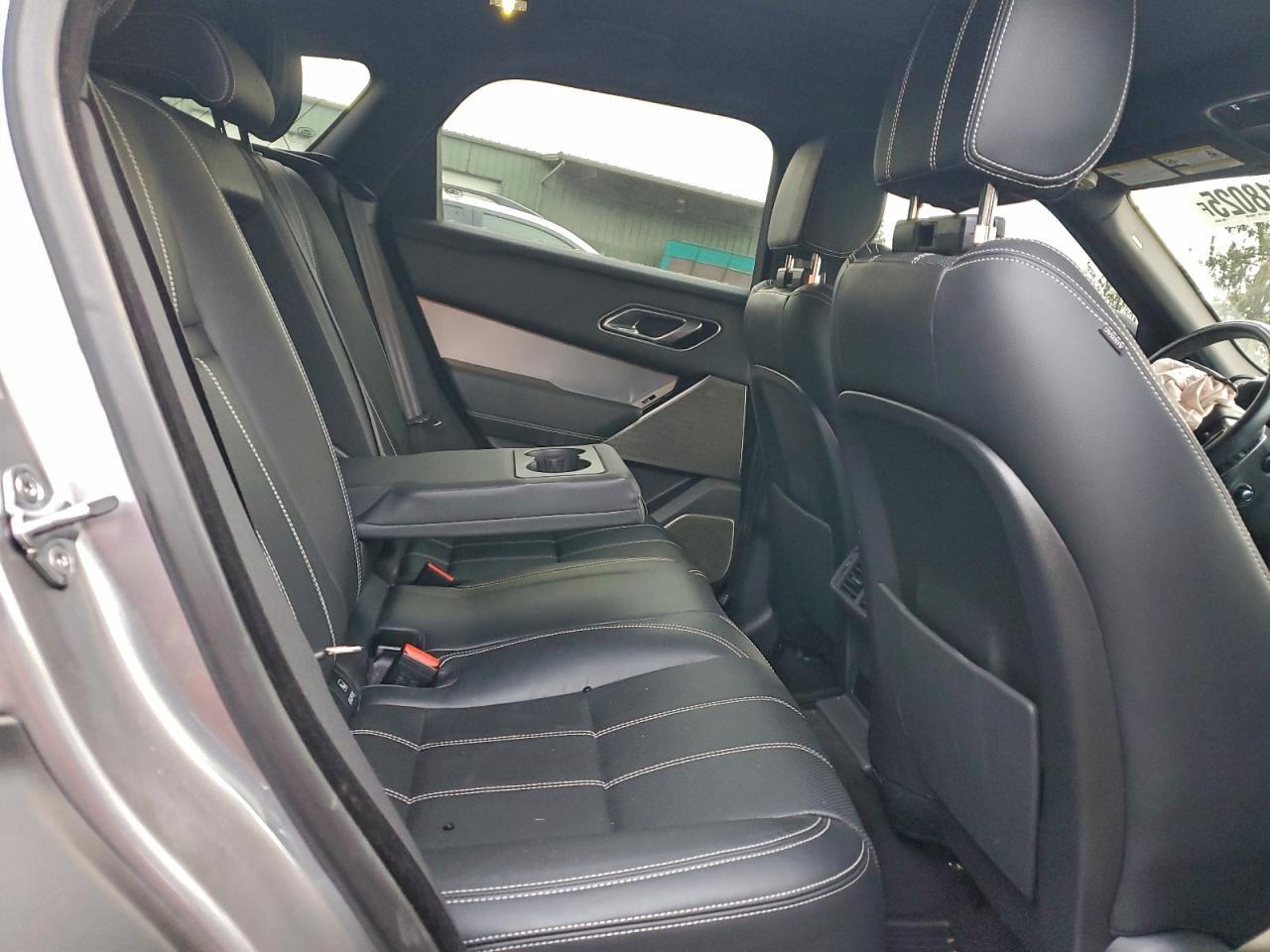 2021 Land Rover Range Rover Velar - zdjęcie 11