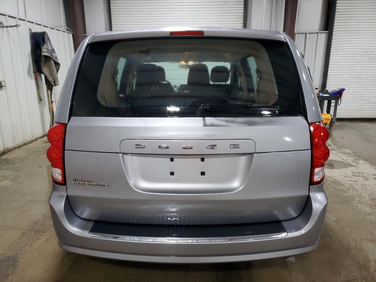 2015 Dodge Caravan - zdjęcie 6