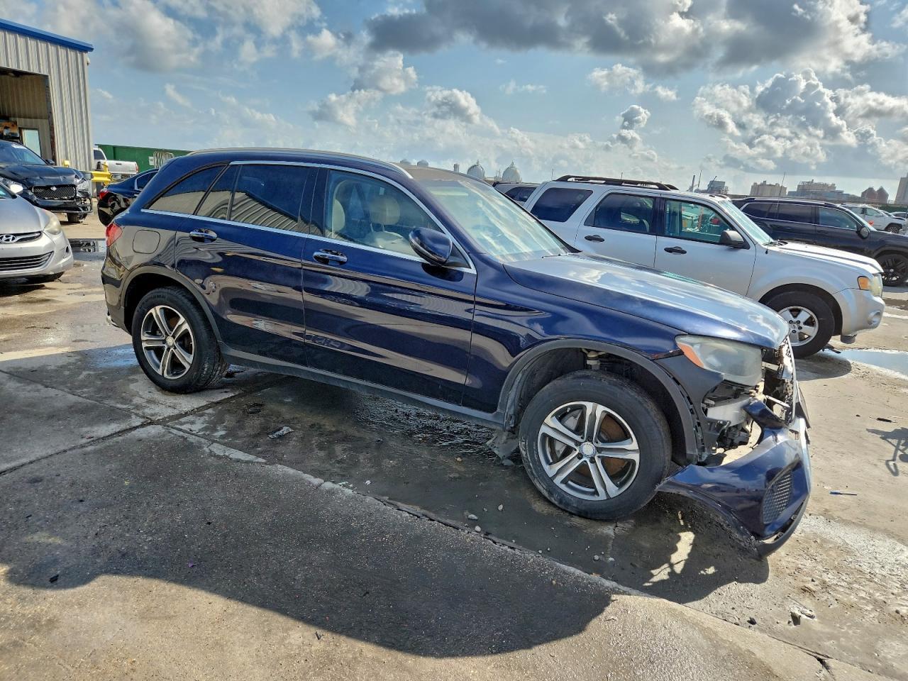 2016 Mercedes-Benz Glc 300 - zdjęcie 4