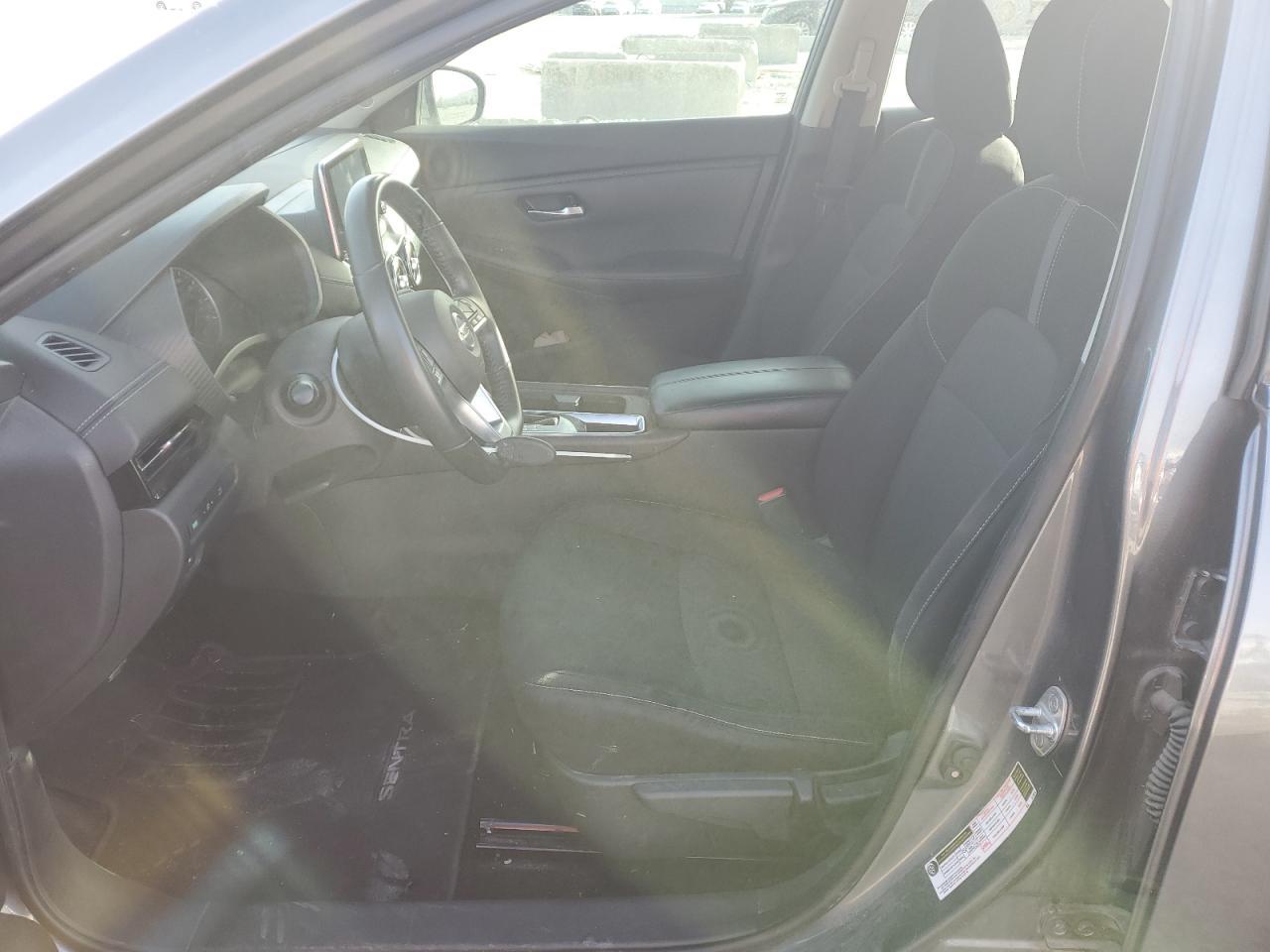 2020 Nissan Sentra Sv - zdjęcie 7