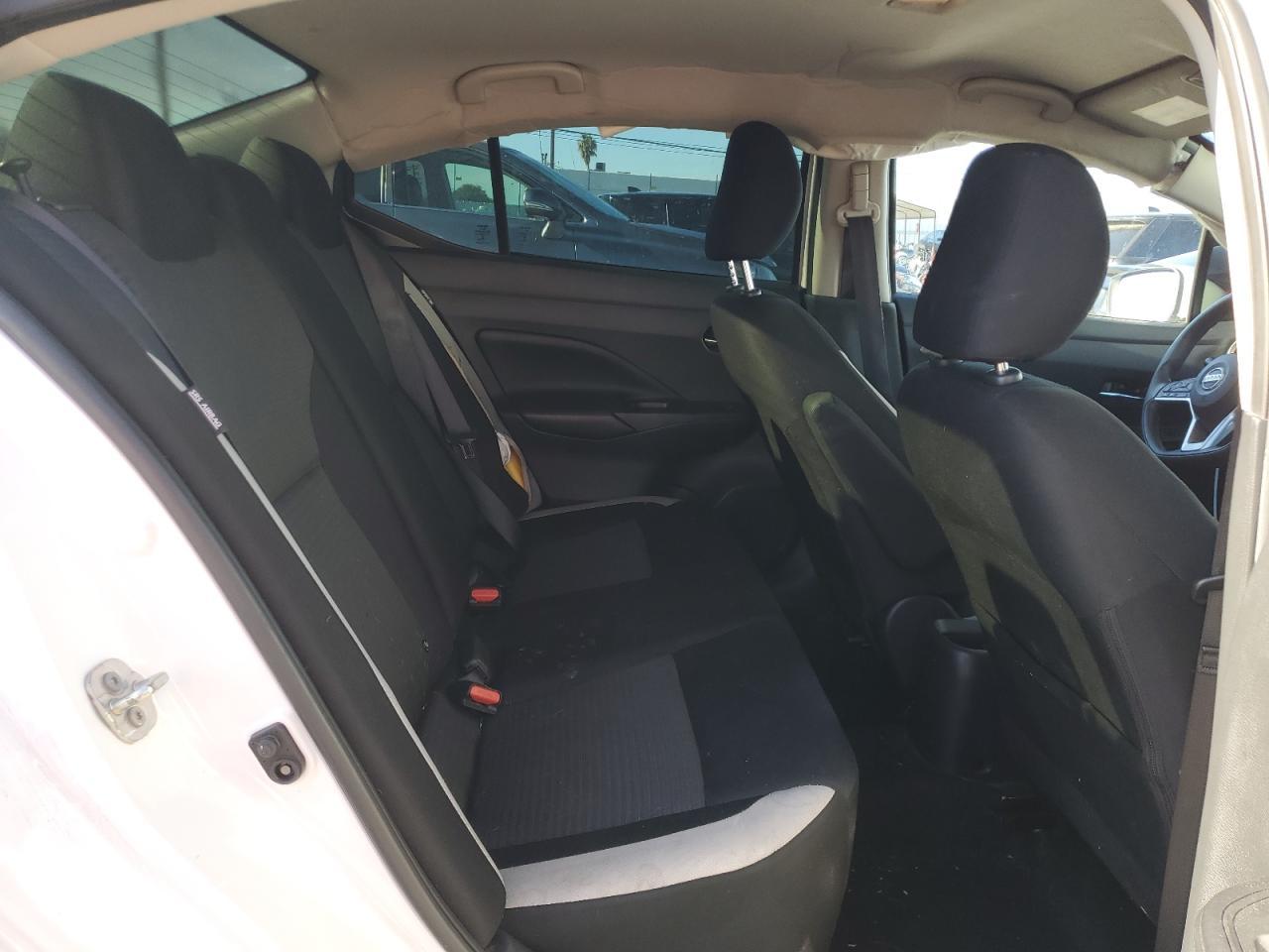 2020 Nissan Versa Sv - zdjęcie 10