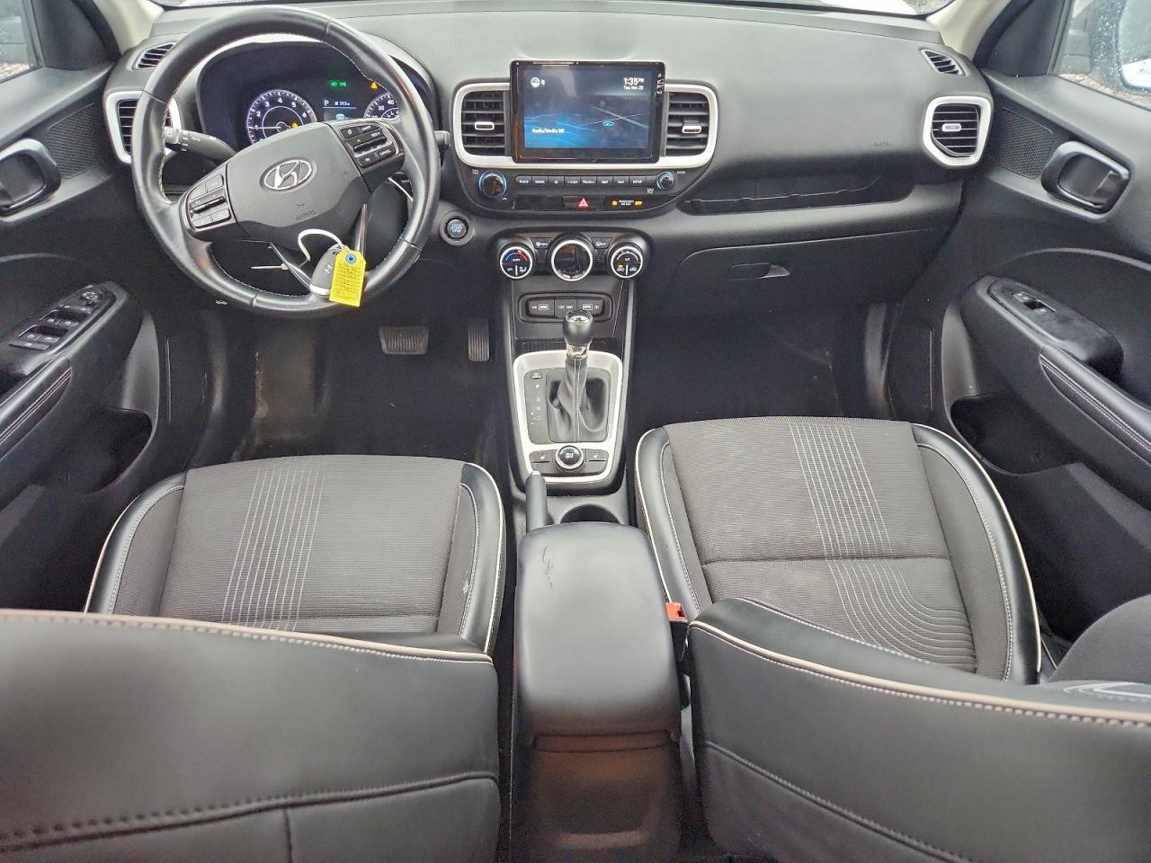 2022 Hyundai Venue Sel - zdjęcie 8