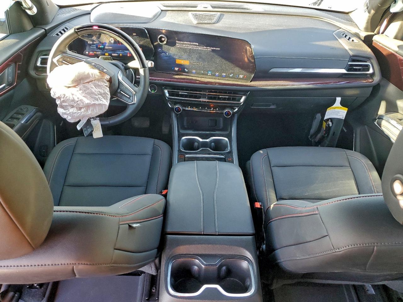 2025 Chevrolet Traverse - zdjęcie 8
