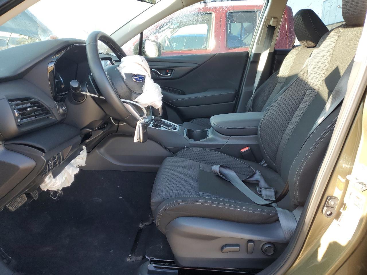 2025 Subaru Outback Premium - zdjęcie 7