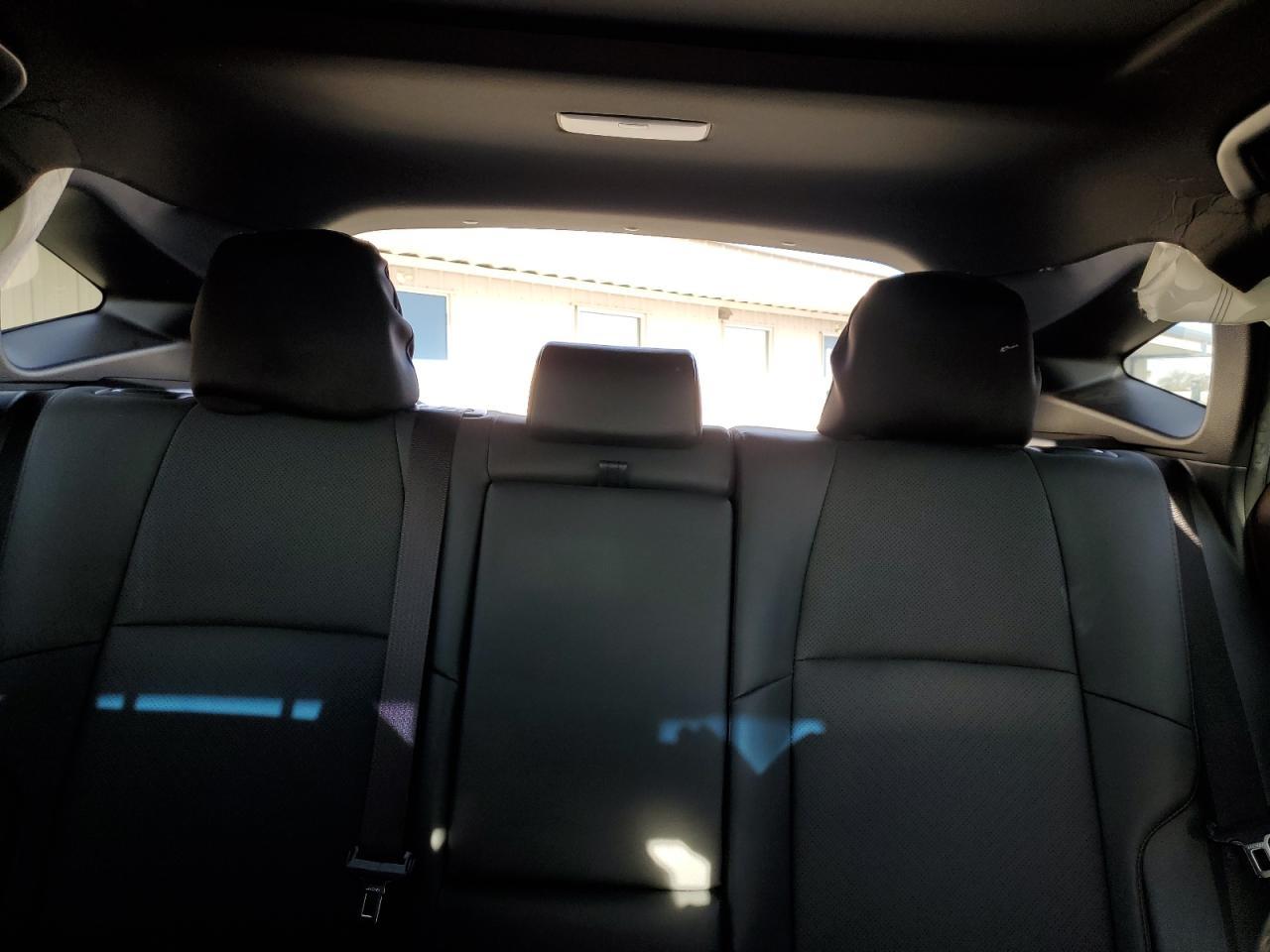 2021 Toyota Venza - zdjęcie 10