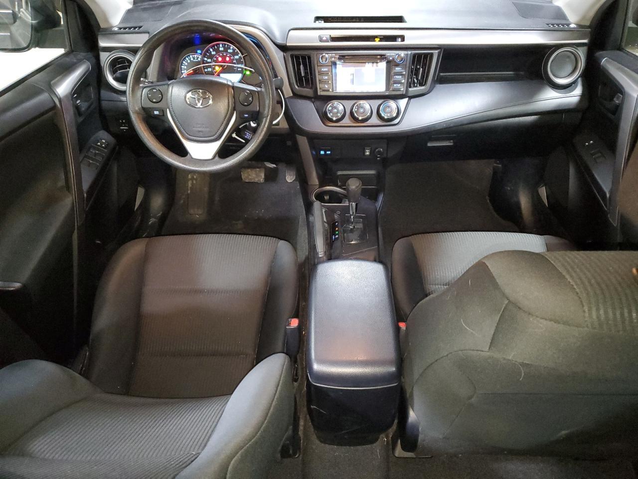 2016 Toyota RAV 4 - zdjęcie 8