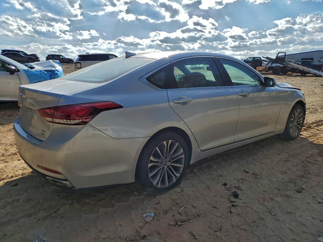 2017 Genesis G80 Base - zdjęcie 3