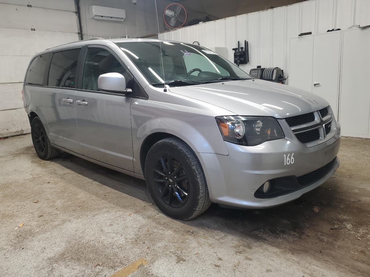 2019 Dodge Grand Caravan Gt - zdjęcie 4