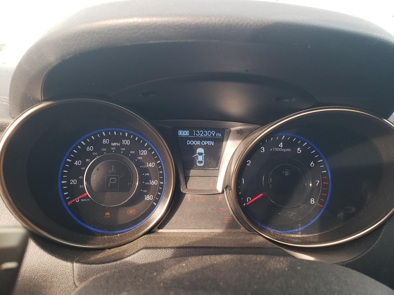 2015 Hyundai Genesis Coupe 3.8L - zdjęcie 9