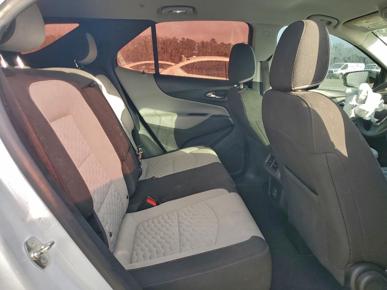 2019 Chevrolet Equinox Ls - zdjęcie 11