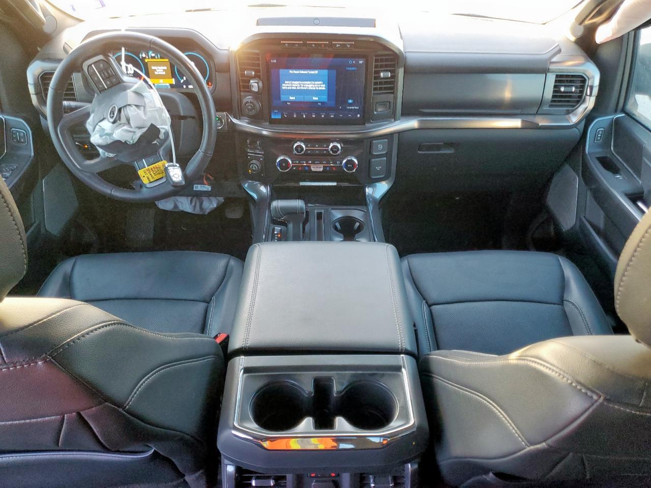 2023 Ford F150 Supercrew - zdjęcie 8