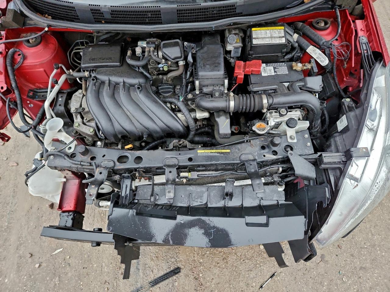 2017 Nissan Versa - zdjęcie 11