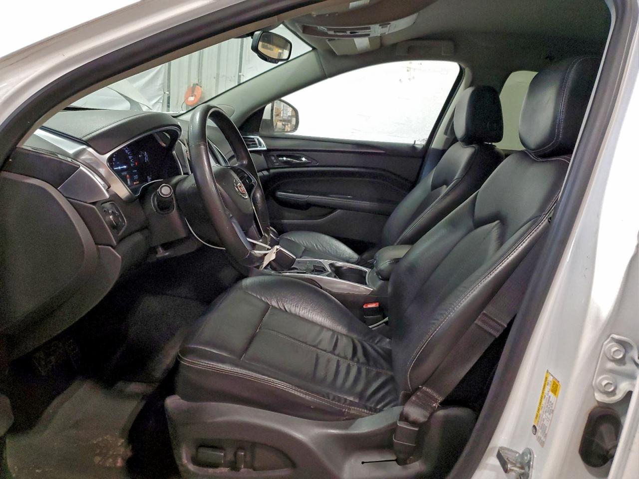 2015 Cadillac SRX - zdjęcie 7