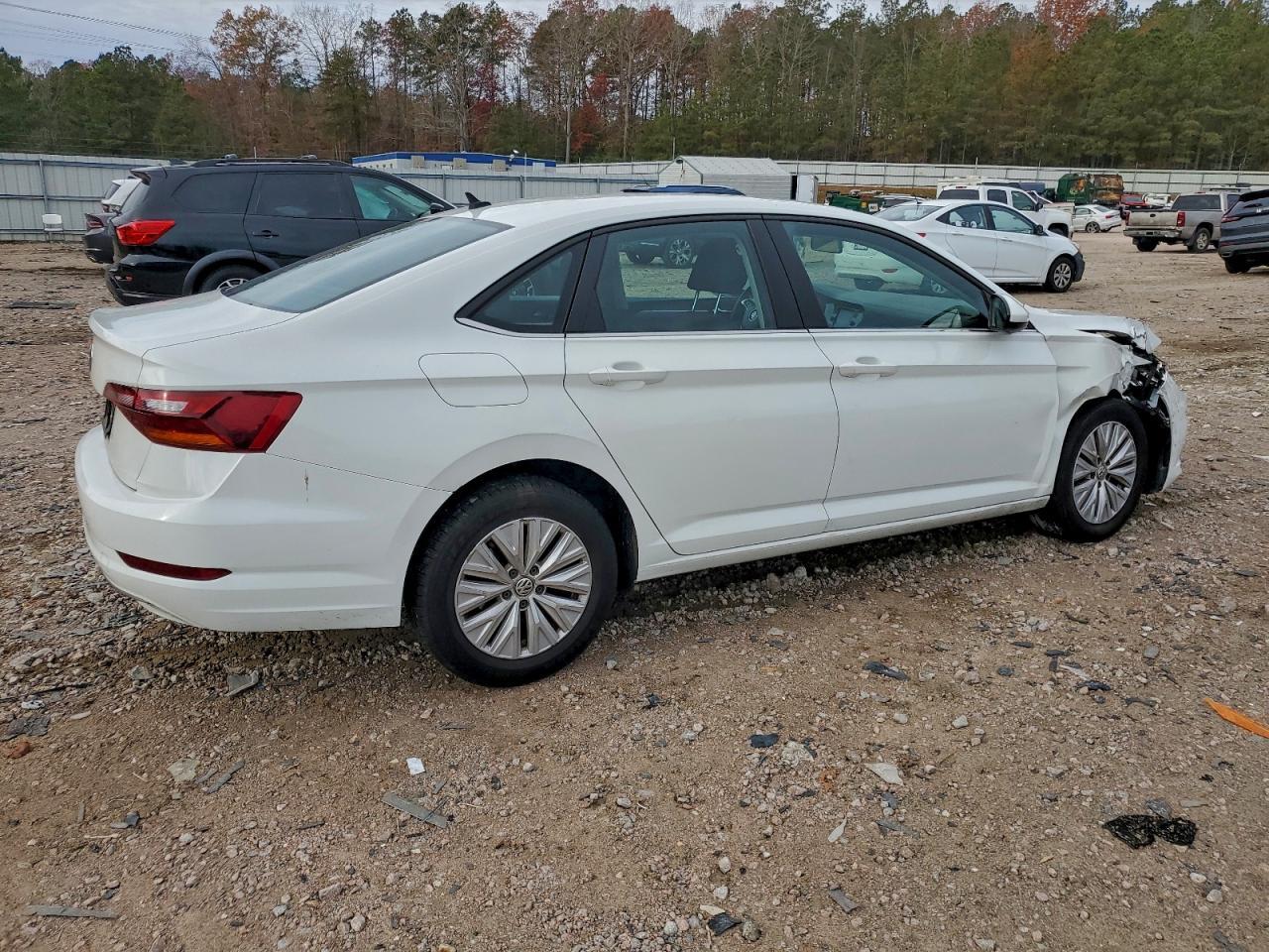 2019 Volkswagen Jetta - zdjęcie 3