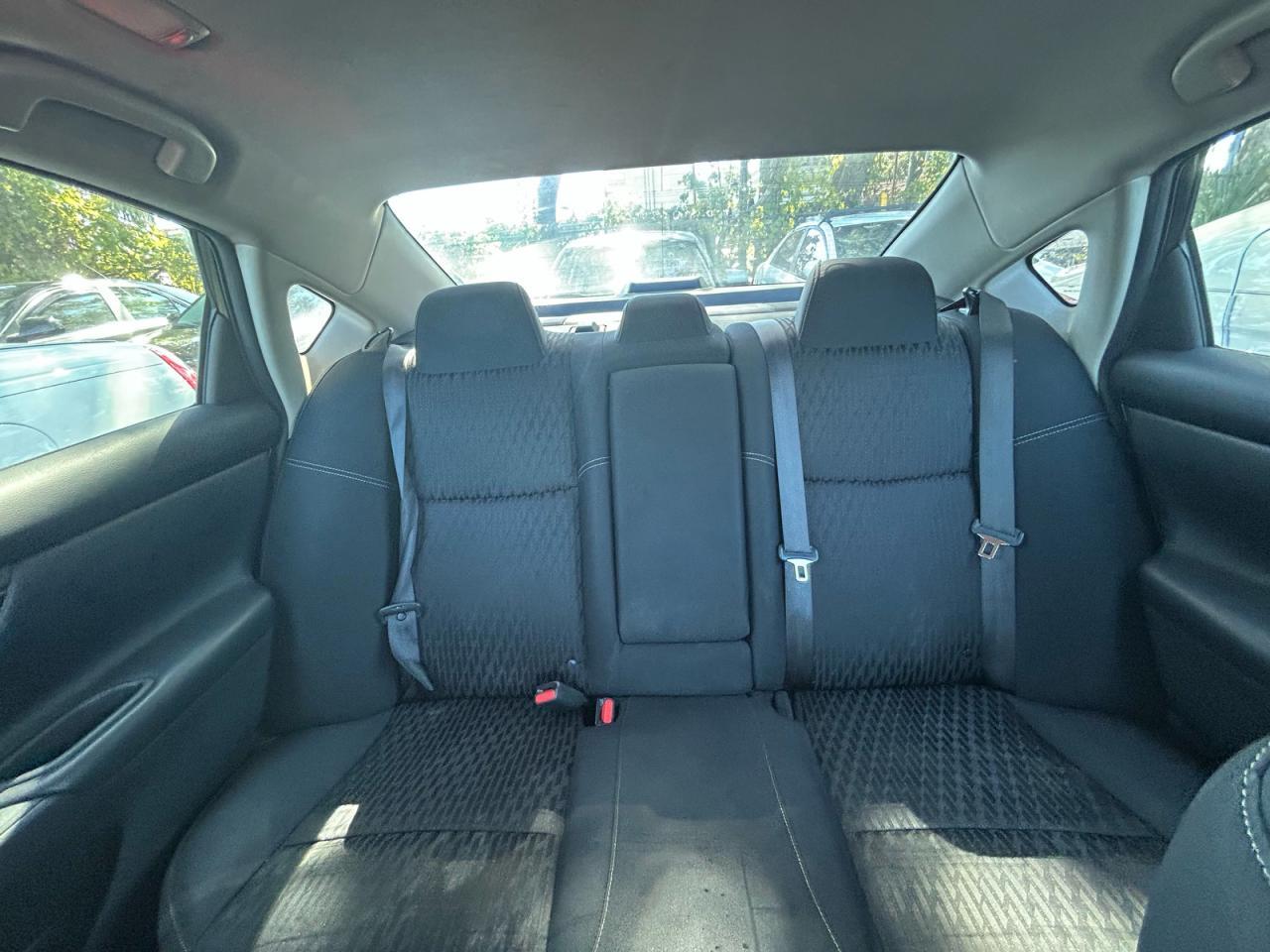 2017 Nissan Altima - zdjęcie 15