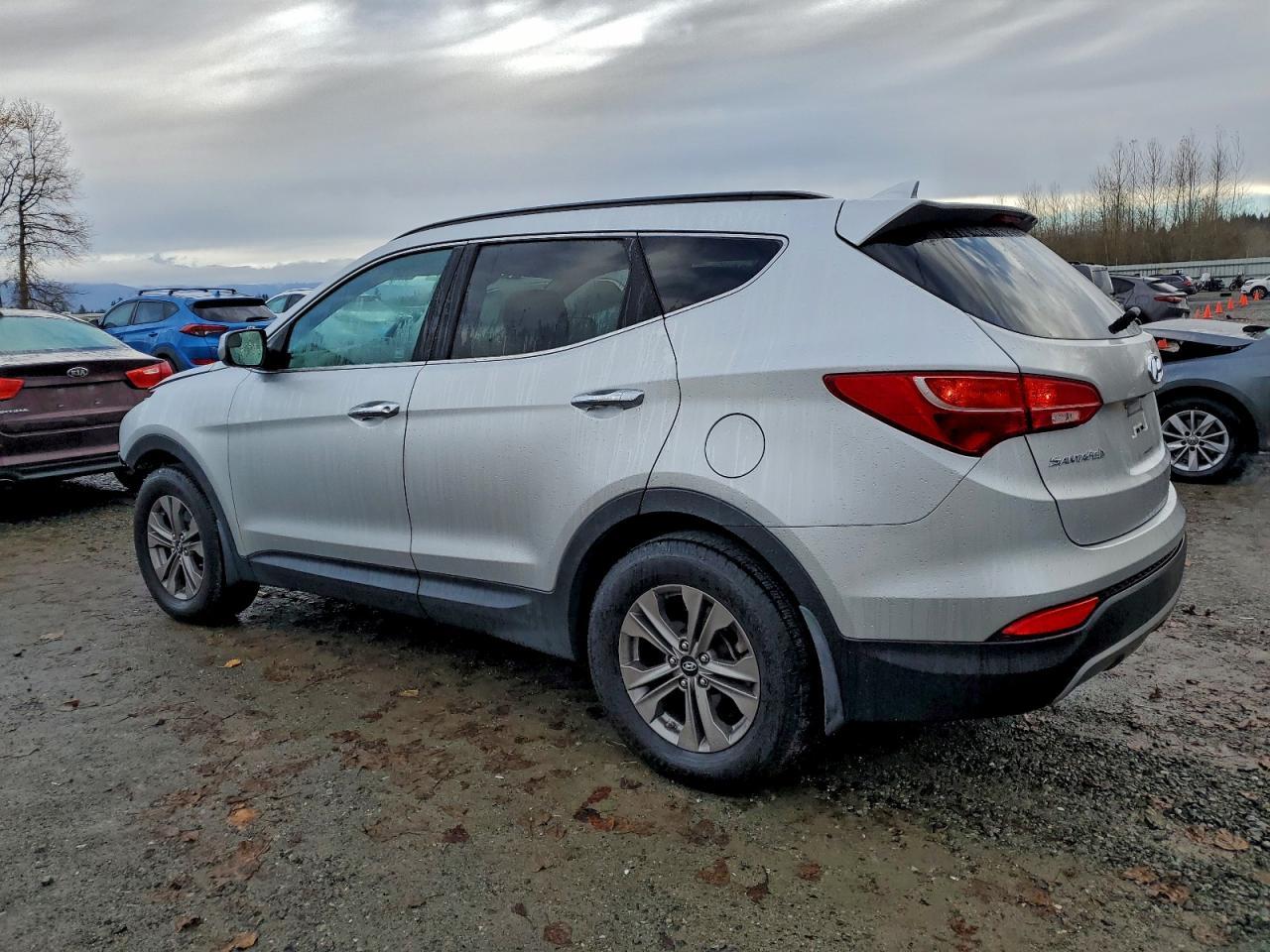2016 Hyundai Santa Fe - zdjęcie 2