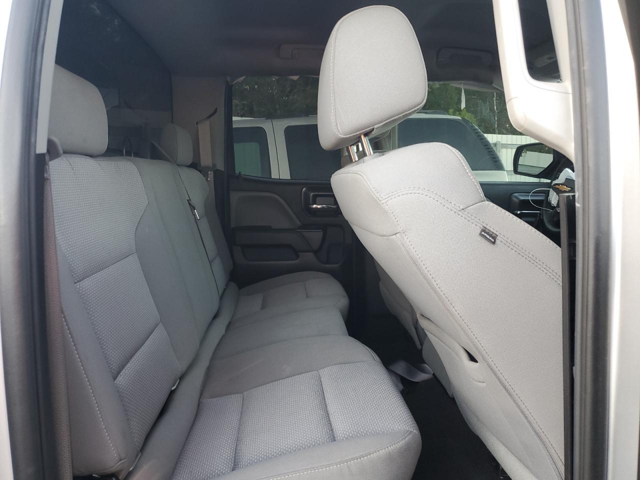 2016 Chevrolet Silverado - zdjęcie 10