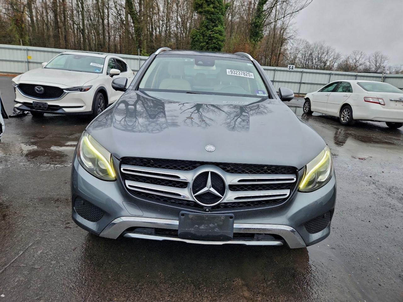 2016 Mercedes-Benz GLC - zdjęcie 5