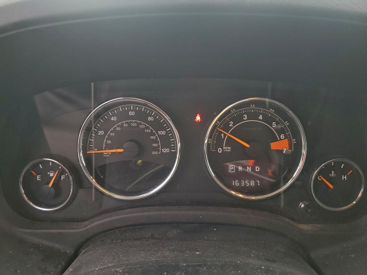 2015 Jeep Compass - zdjęcie 9
