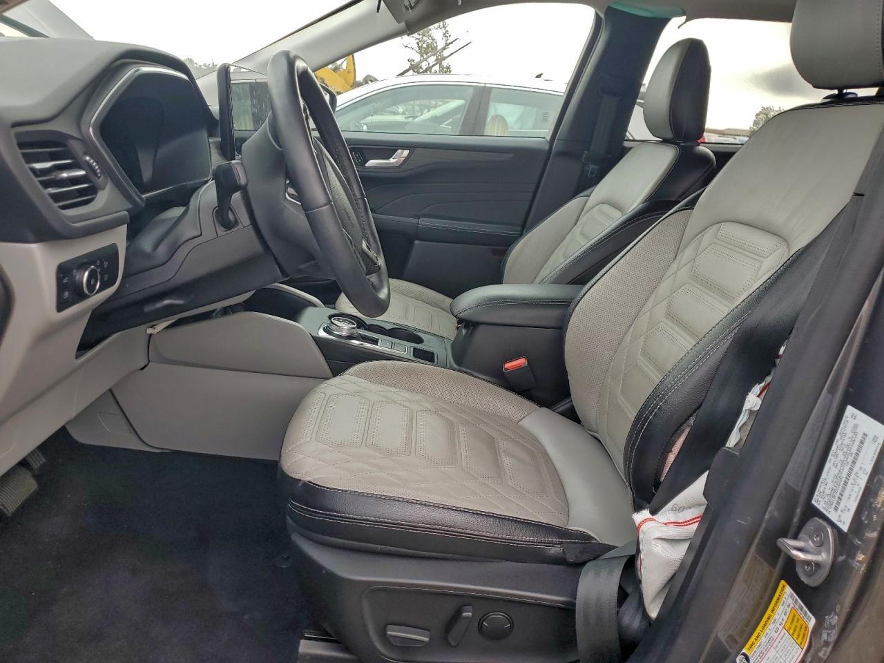 2023 Ford Escape - zdjęcie 7