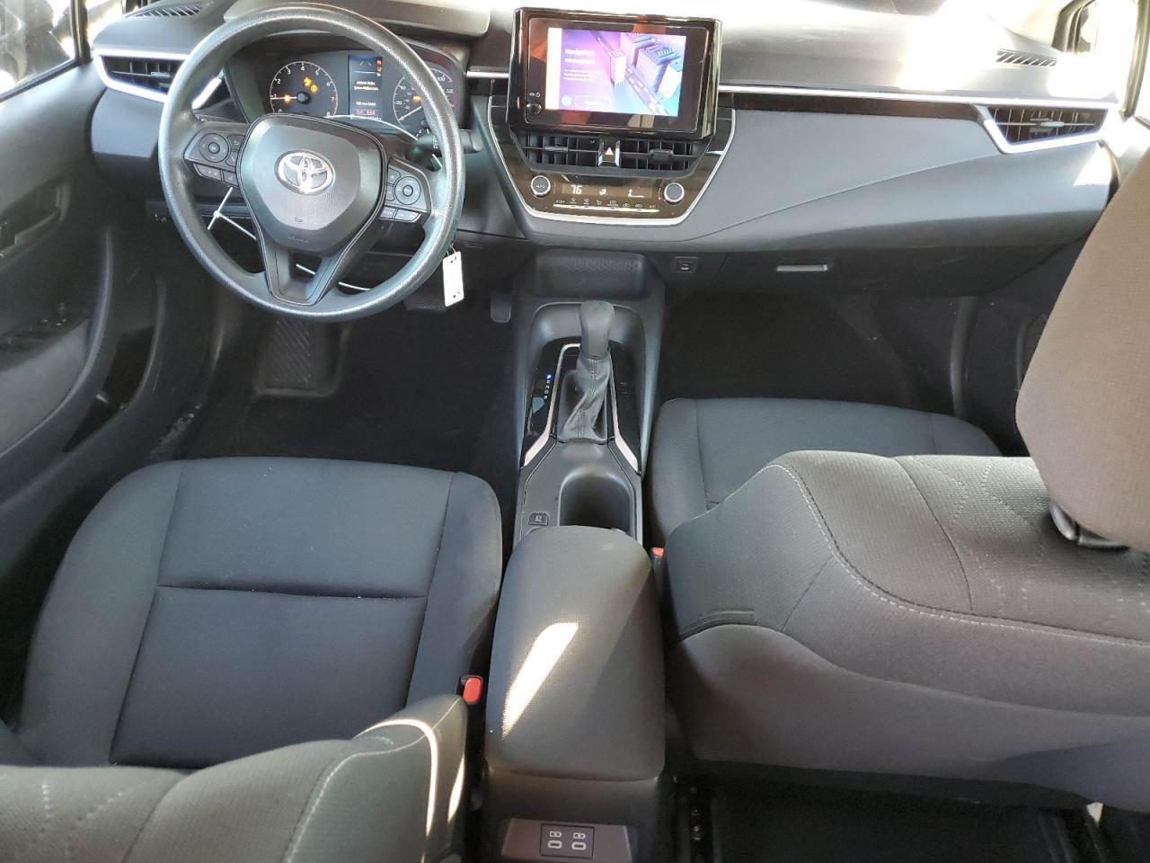 2024 Toyota Corolla - zdjęcie 8