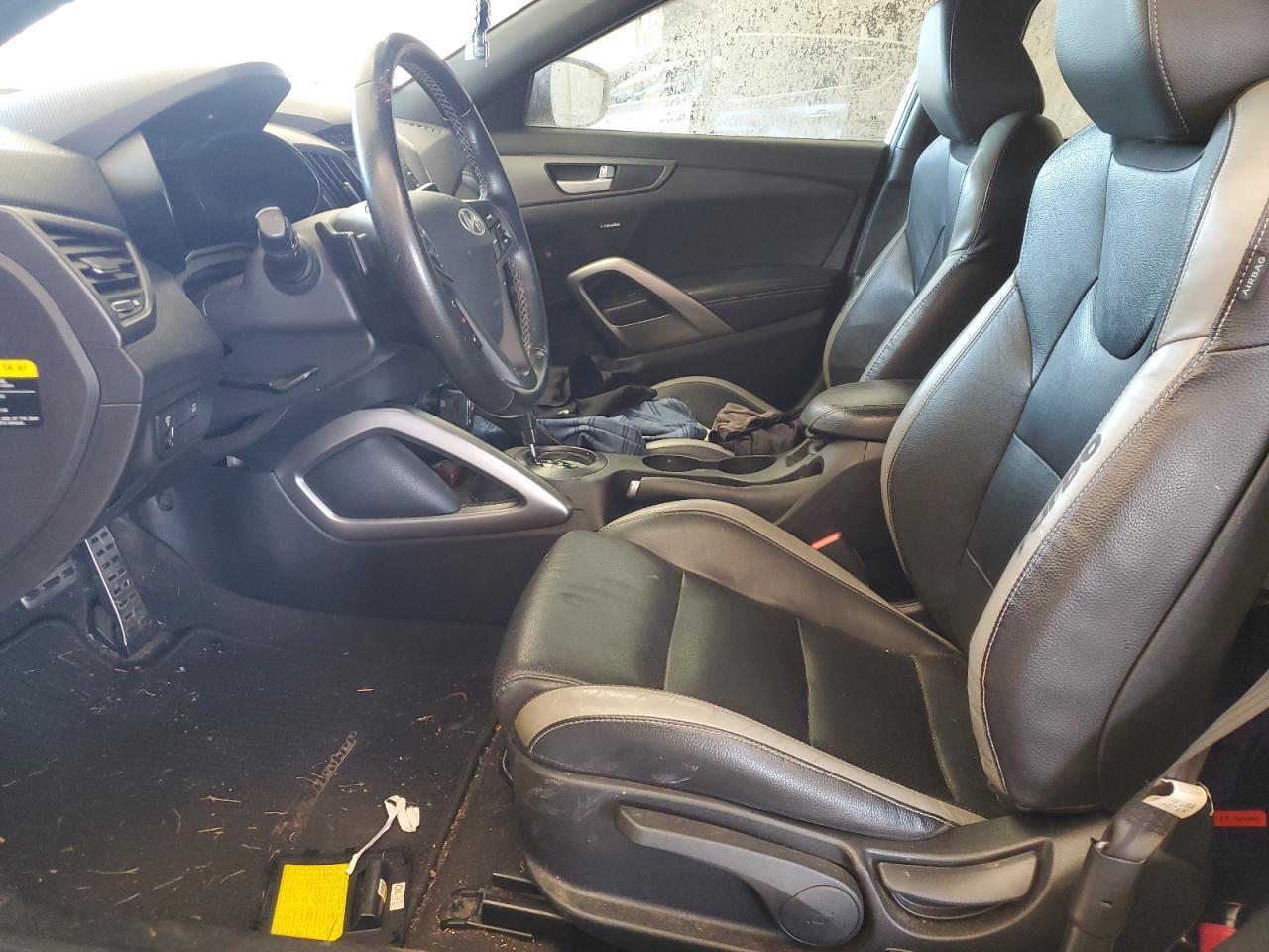 2016 Hyundai Veloster Turbo - zdjęcie 7