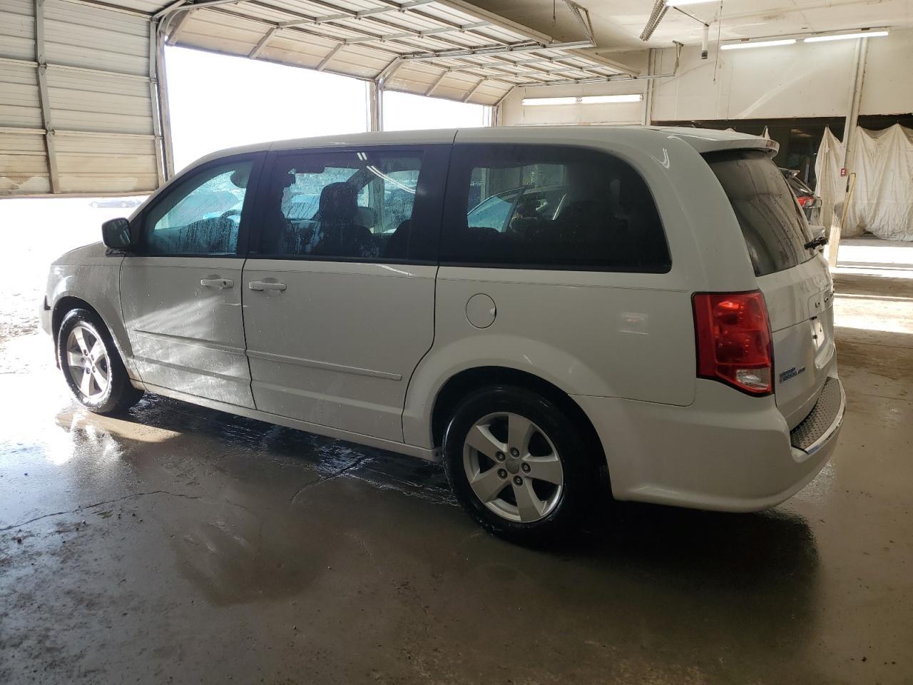 2014 Dodge Caravan - zdjęcie 2