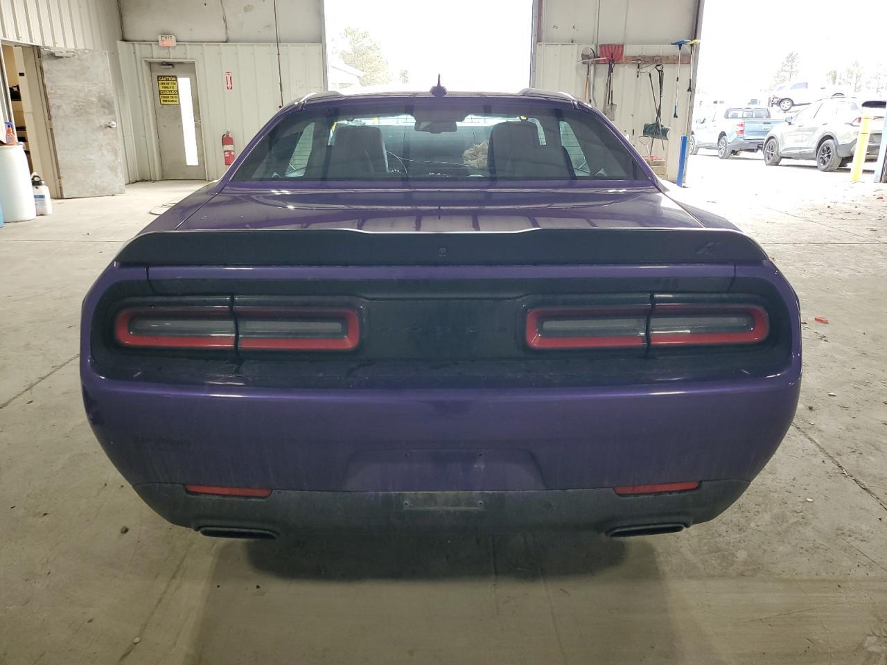 2023 Dodge Challenger Sxt - zdjęcie 6