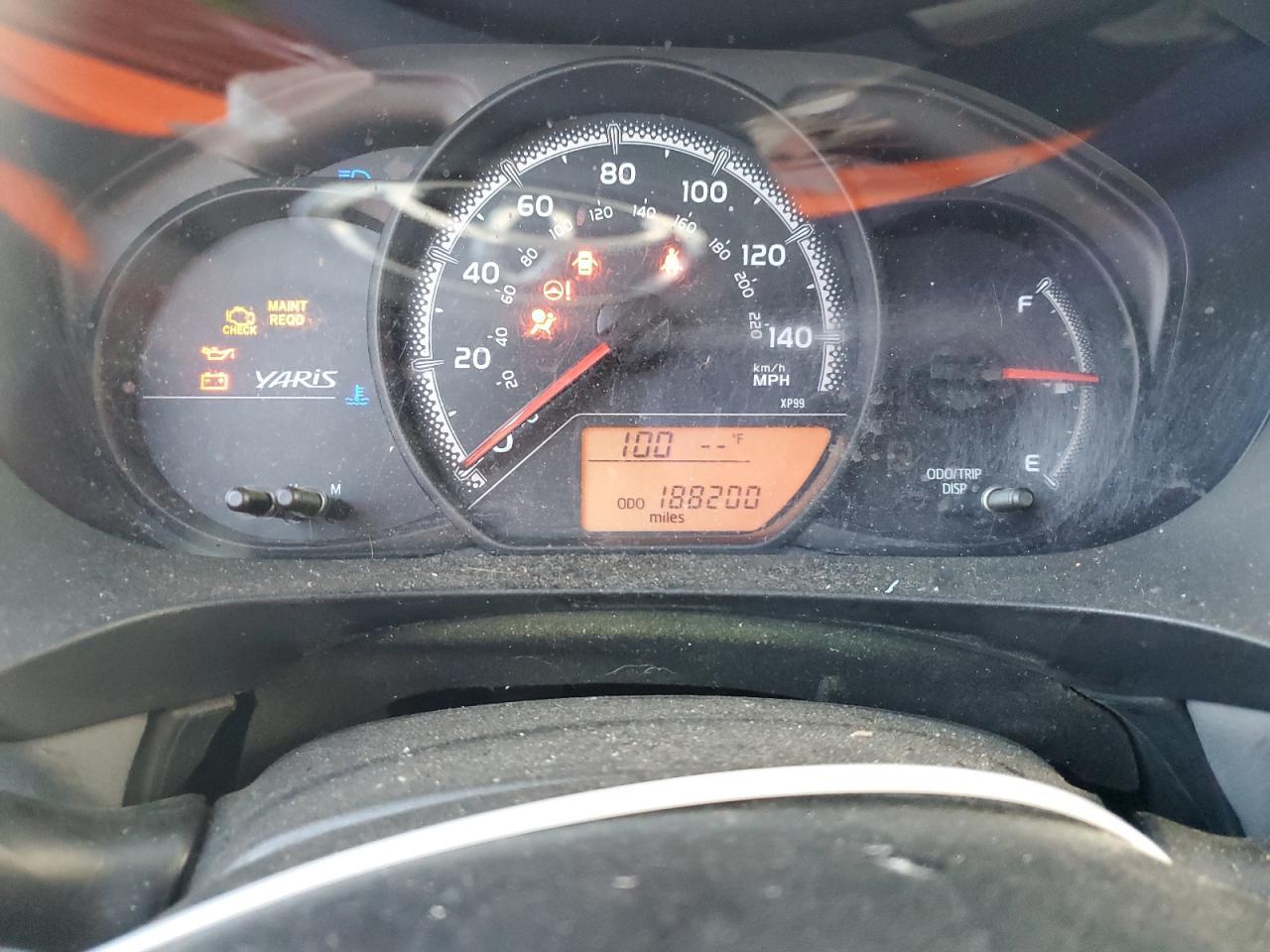 2016 Toyota Yaris L - zdjęcie 9