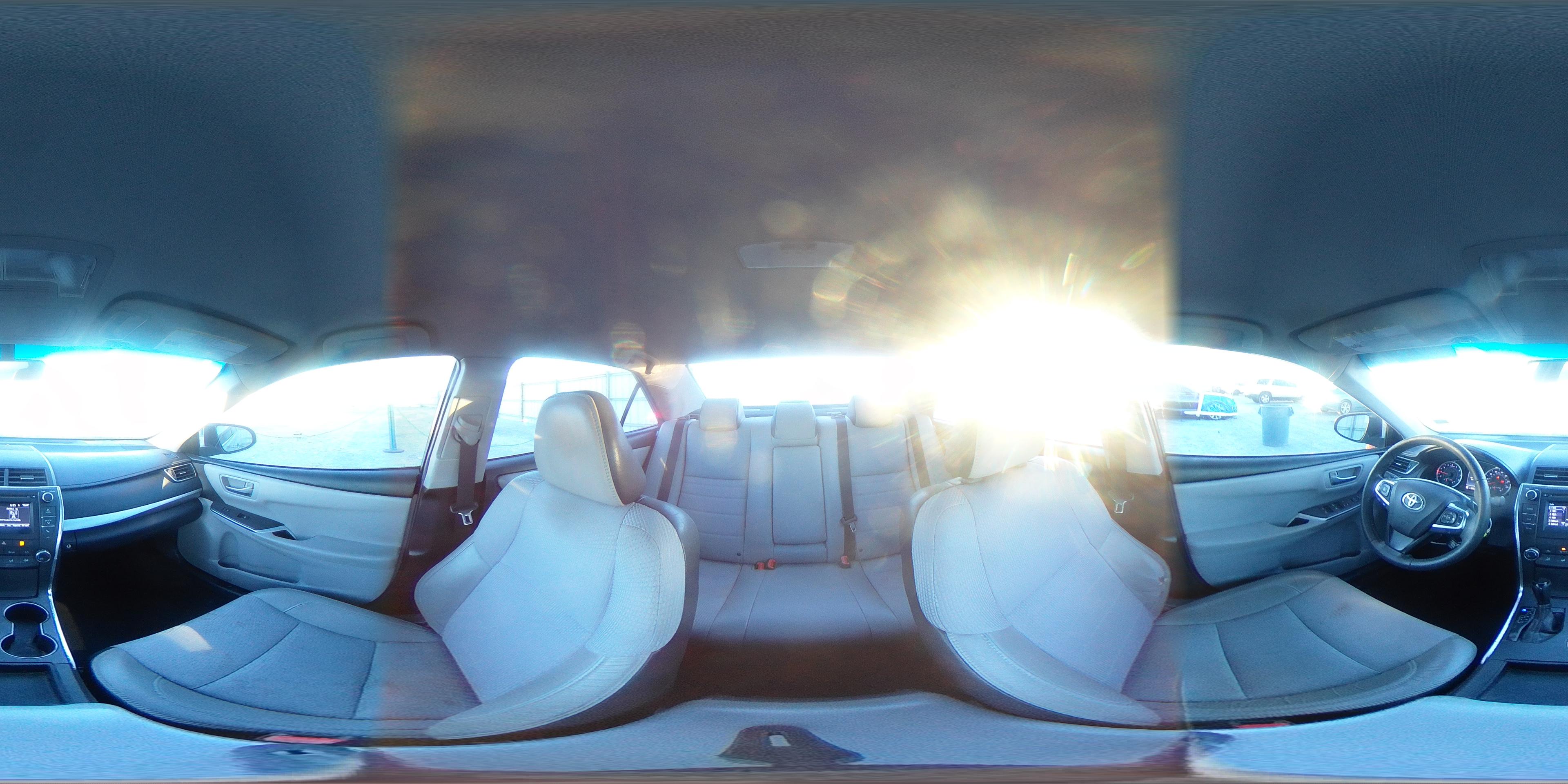 2017 Toyota Camry - zdjęcie 14