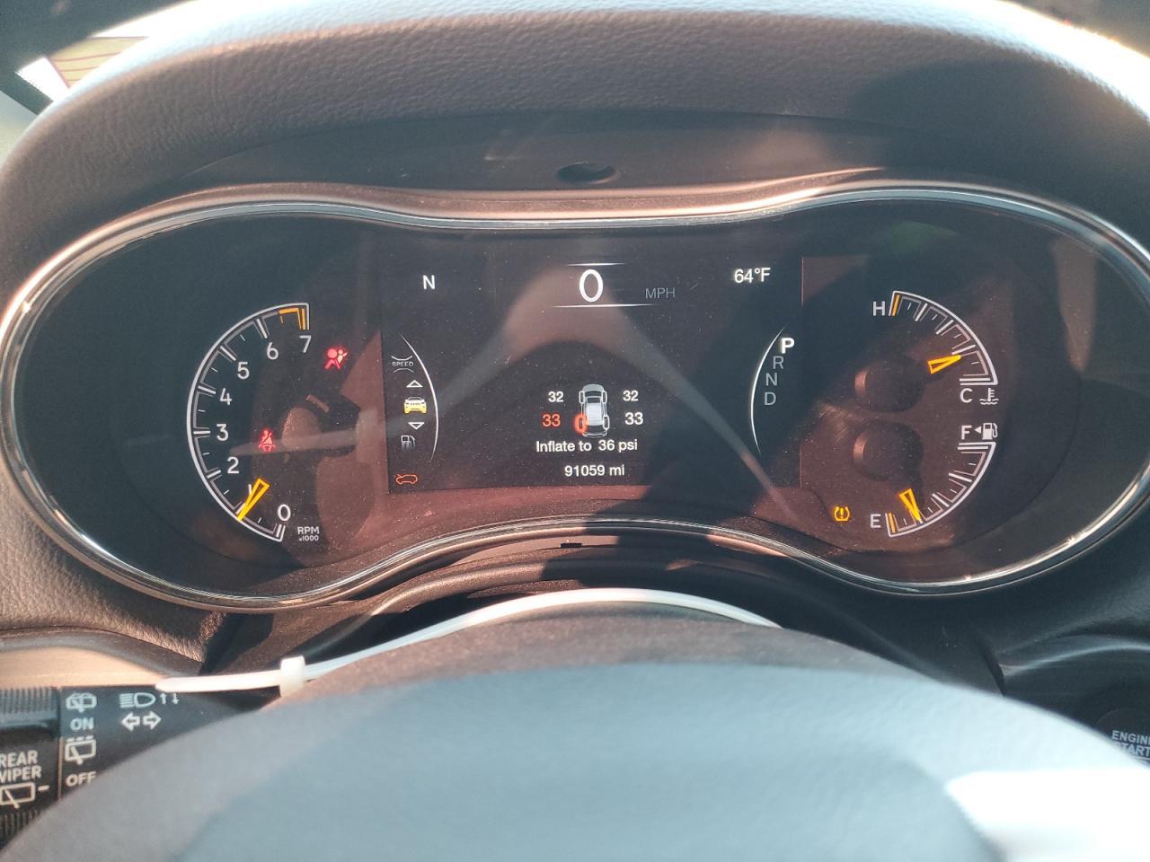 2021 Jeep Grand Cherokee Laredo - zdjęcie 9