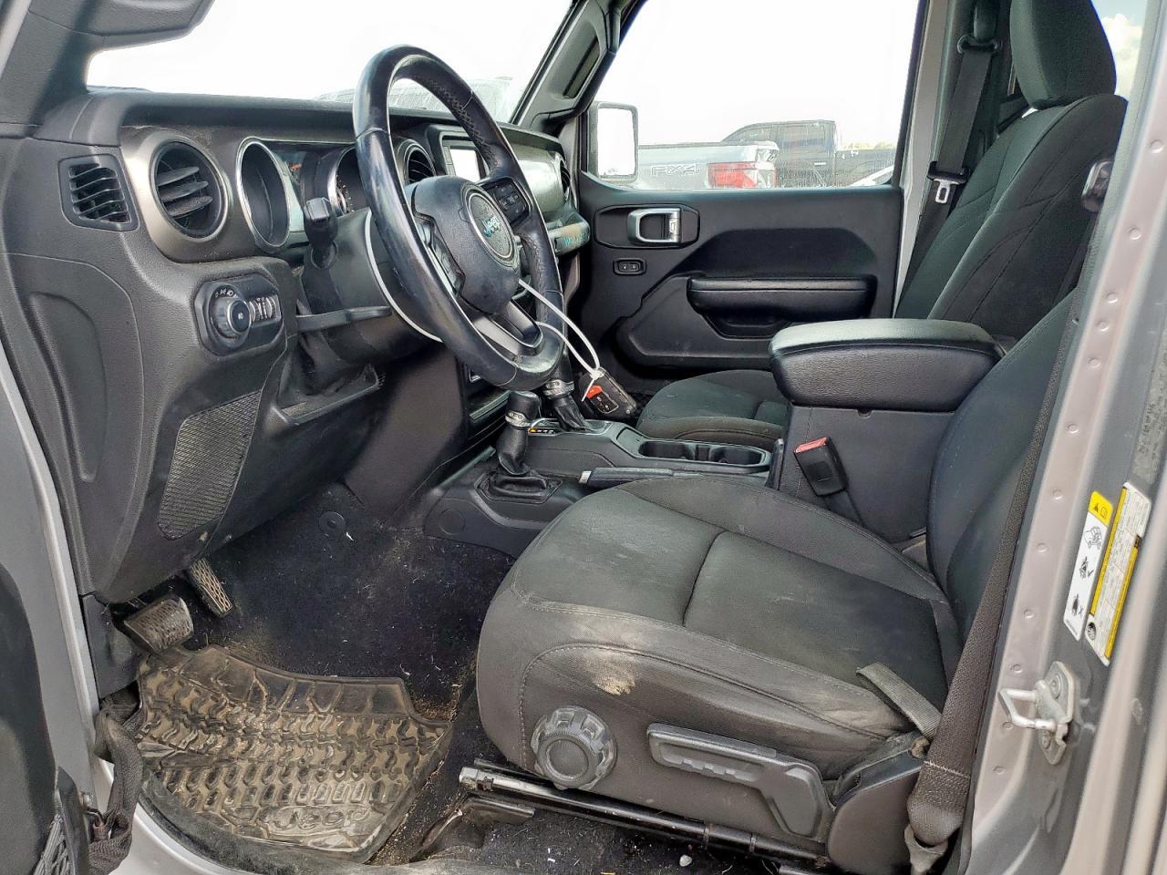 2019 Jeep Wrangler - zdjęcie 7