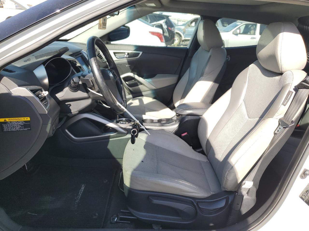 2013 Hyundai Veloster - zdjęcie 7