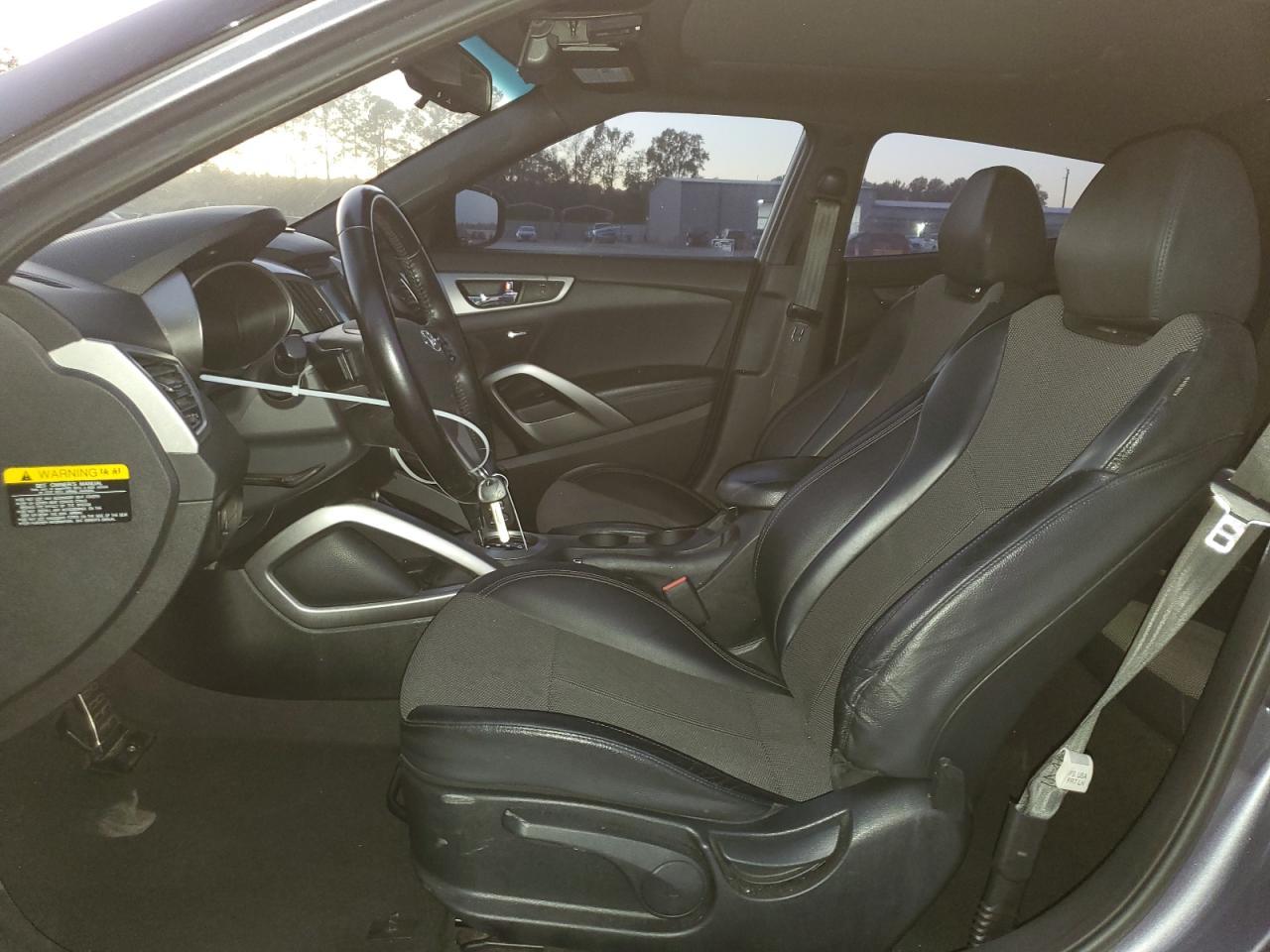 2016 Hyundai Veloster - zdjęcie 7