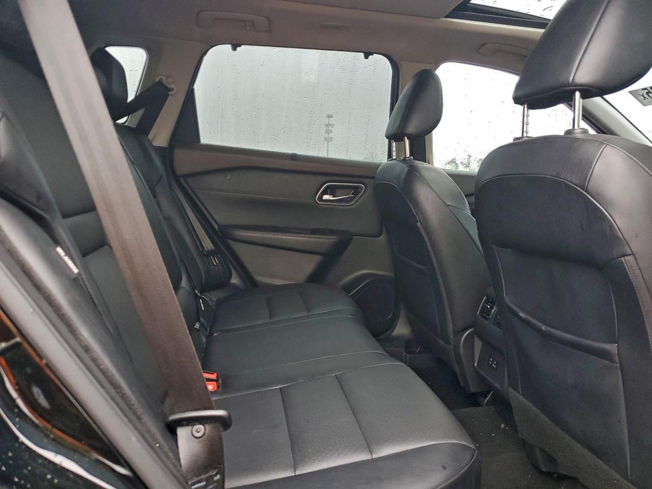 2021 Nissan Rogue Sv - zdjęcie 11