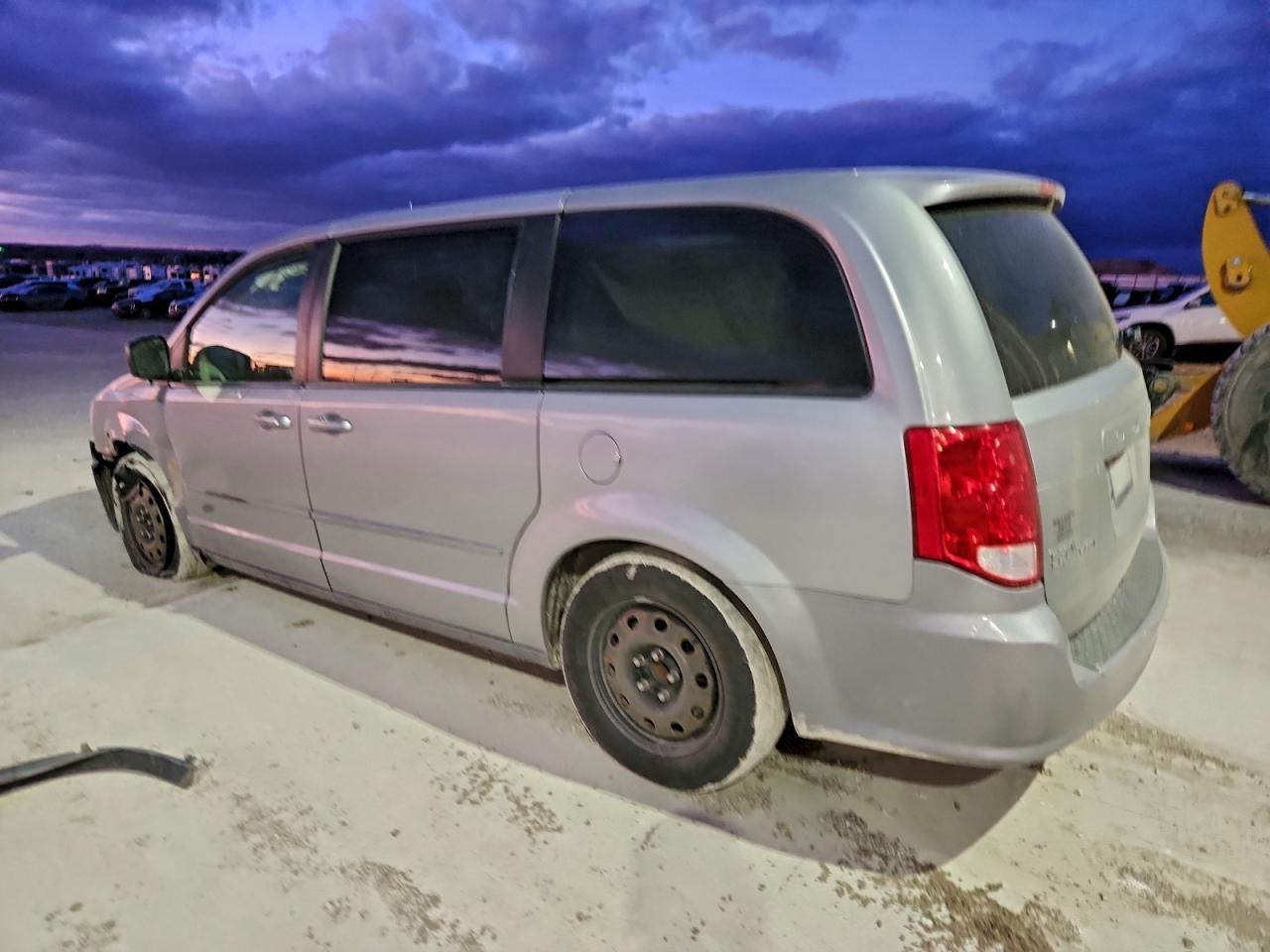 2014 Dodge Grand Caravan Se - zdjęcie 2